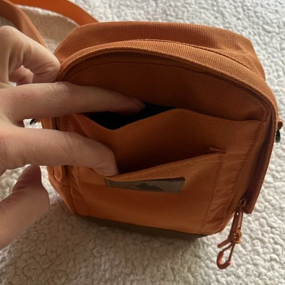 Adventurist Backpack Co. Nomad Crosssbody Sling Bag Hiking Outdoor Travel Orange - Picture 9 of 15